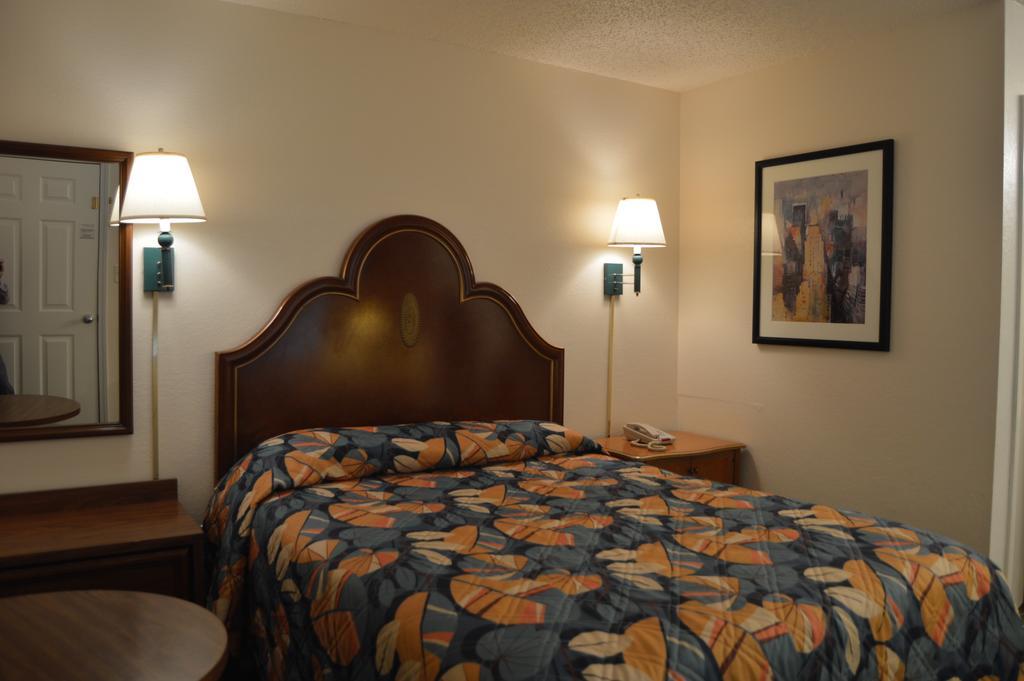 Travelers Inn Wilburton Quarto foto